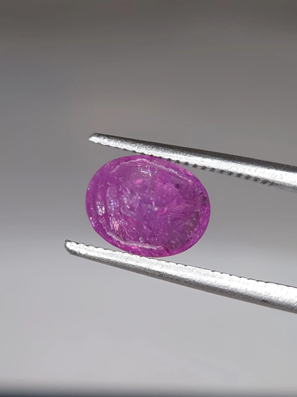 2.2ct Natural Oval Faceted Sapphire from Kashmir Pakistan — view 5